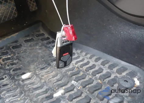 2018 Audi Q7 3.0T Premium из США, поврежденный, VIN WA1VAAF70JD026387